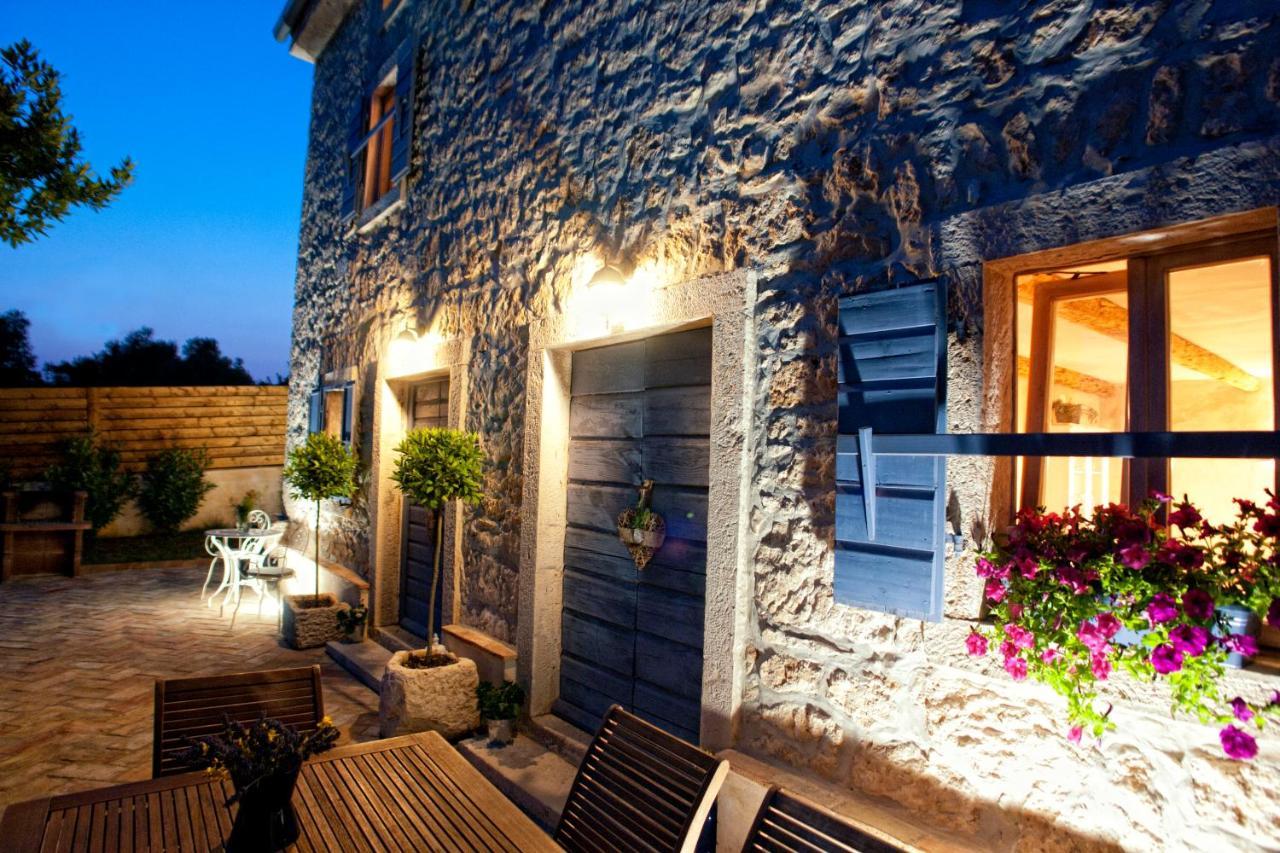 Villa Lauriana Diminići Exterior foto